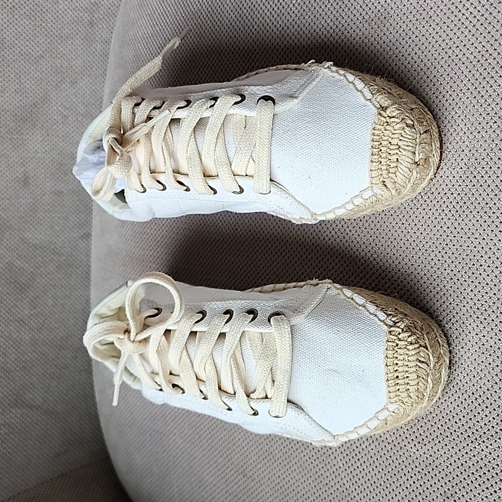 Soludos Cream and Tan Espadrilles